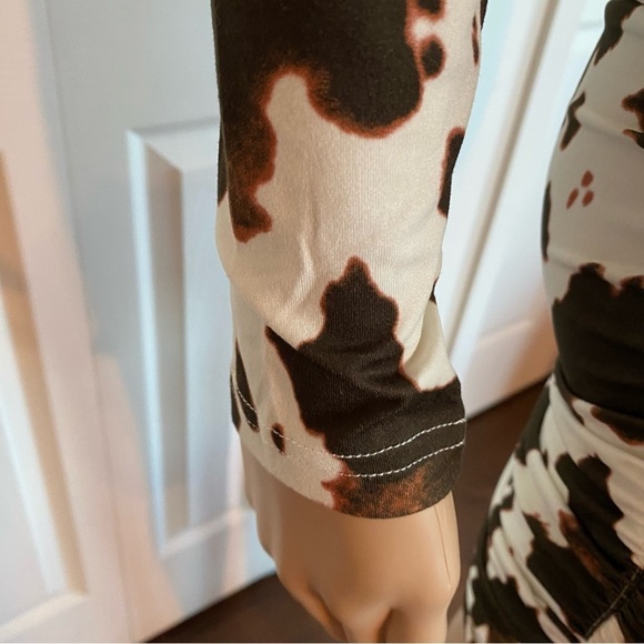 SHEIN - White and brown ruched bodycon Cow pattern stretch dress for S- US XS - Picture 5 of 11